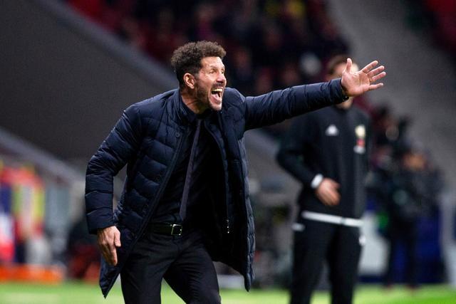 阿森纳可让马丁内利移到右路，或冬窗寻求补强